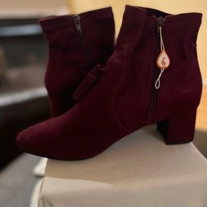 Burgundy ankle Boots